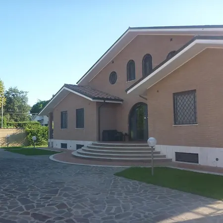 Smeraldo Roma Daire Infernetto